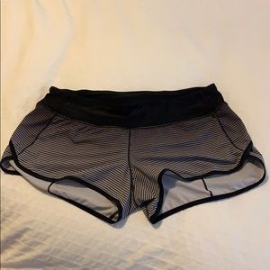 Lululemon speed up short